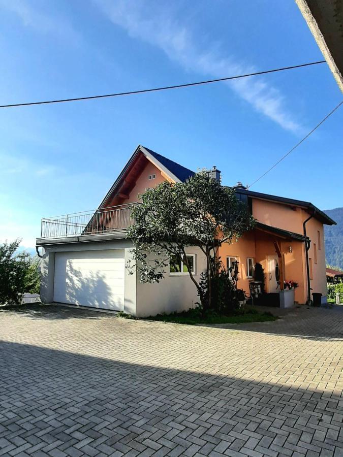 Appartement Haus Elvira à Sankt Stefan an der Gail Extérieur photo